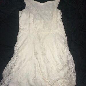 Pippa & Julie White Sheath Strapless Dress